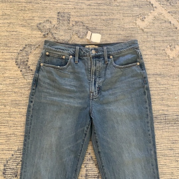 The Perfect Vintage Jean in Belbury Wash: Denim Edition NC327 - Picture 4 of 6